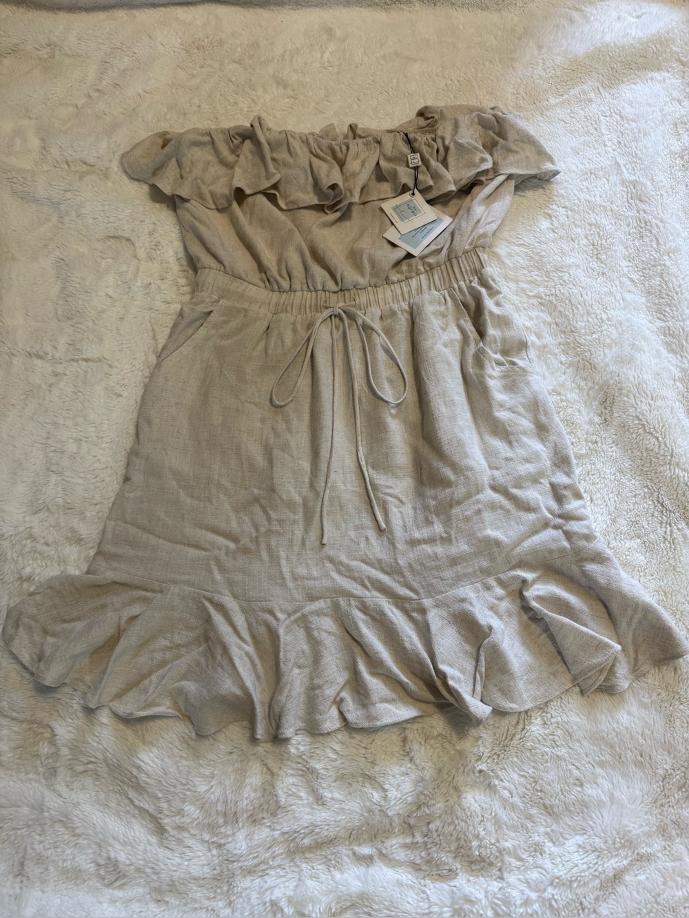 NWT By Egreis Women’s Beige Ruffled Strapless Dress